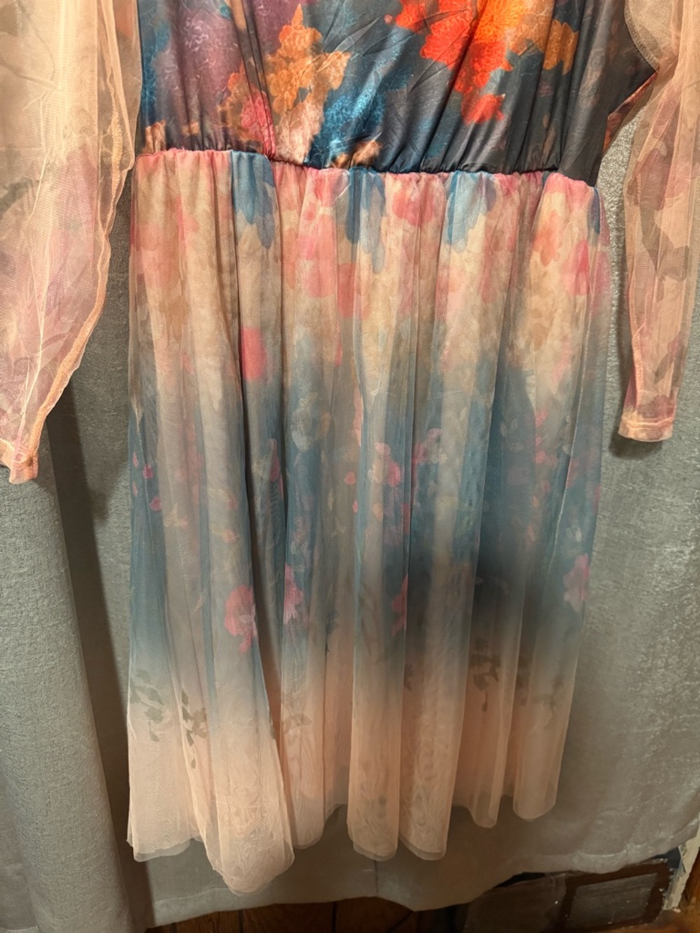 Sheer Overlay Dress in Blush Multi - Picture 4 of 6